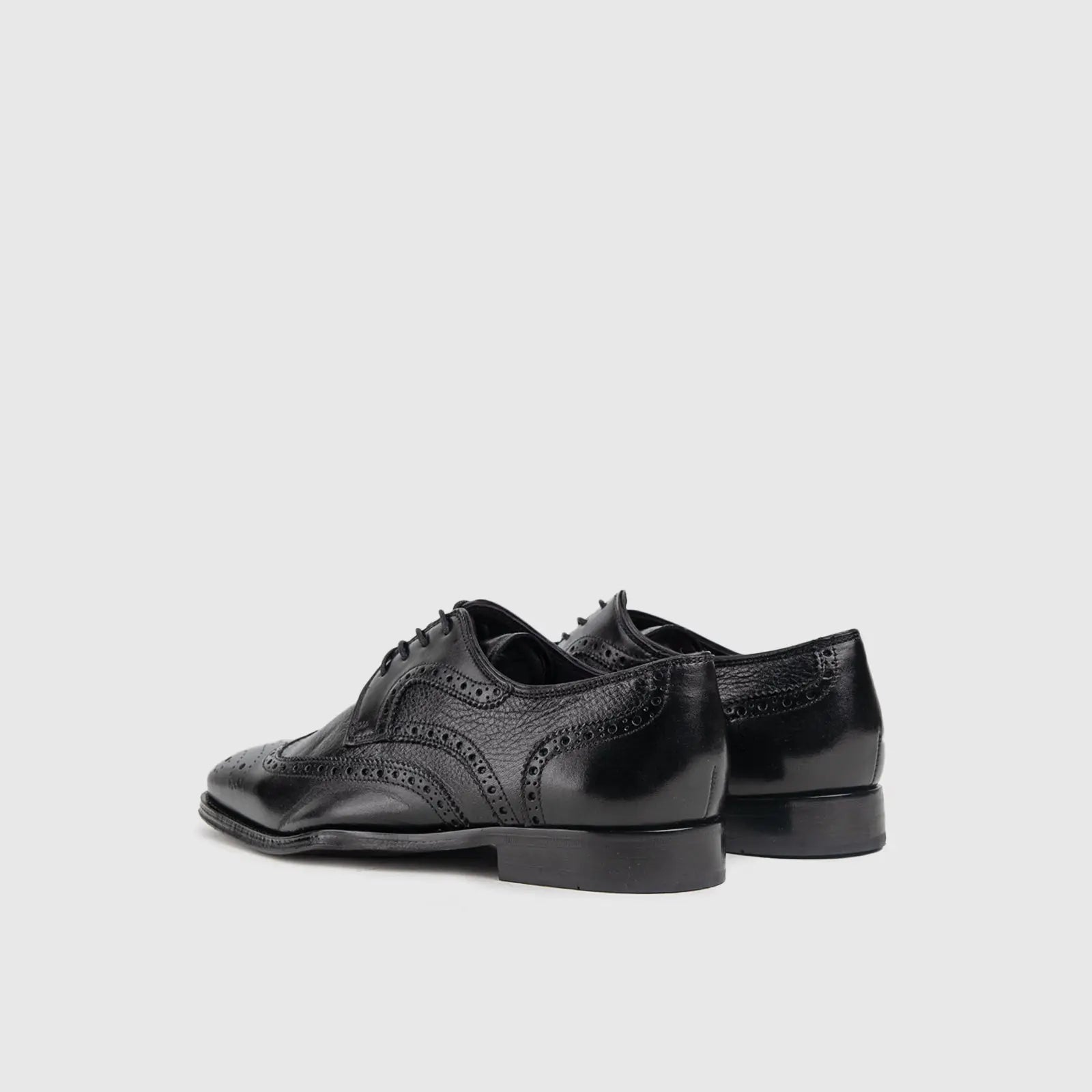 Bremen Dress Oxfords Black 001 Oxfords | familyshoecentre
