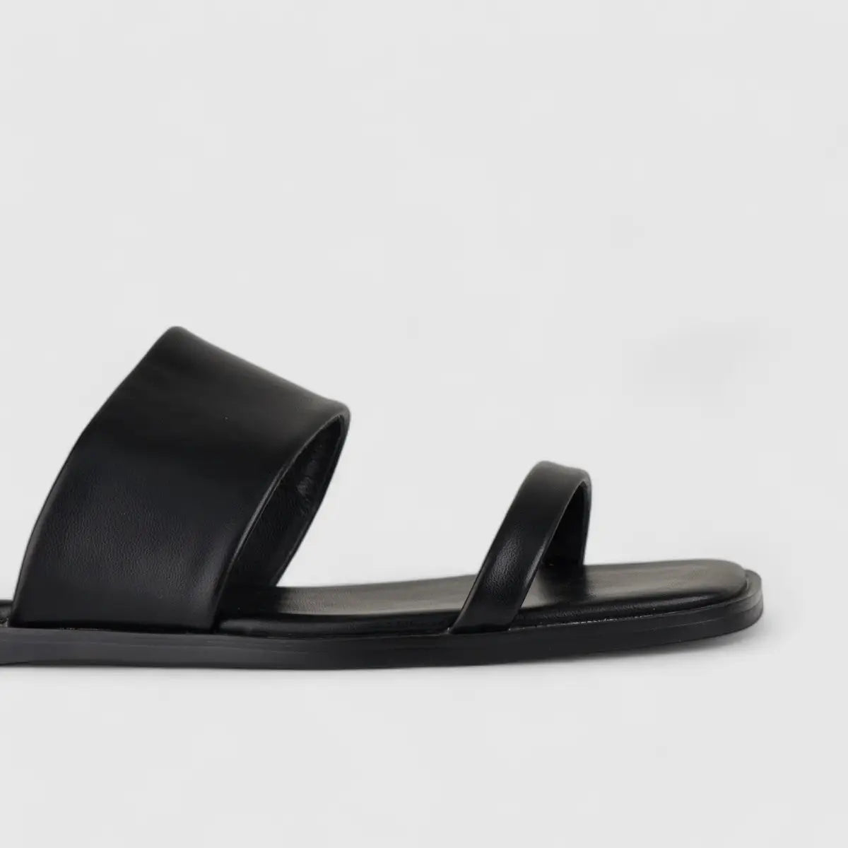 Bulbul Flat Sandal Black Car5001 Sandals | familyshoecentre