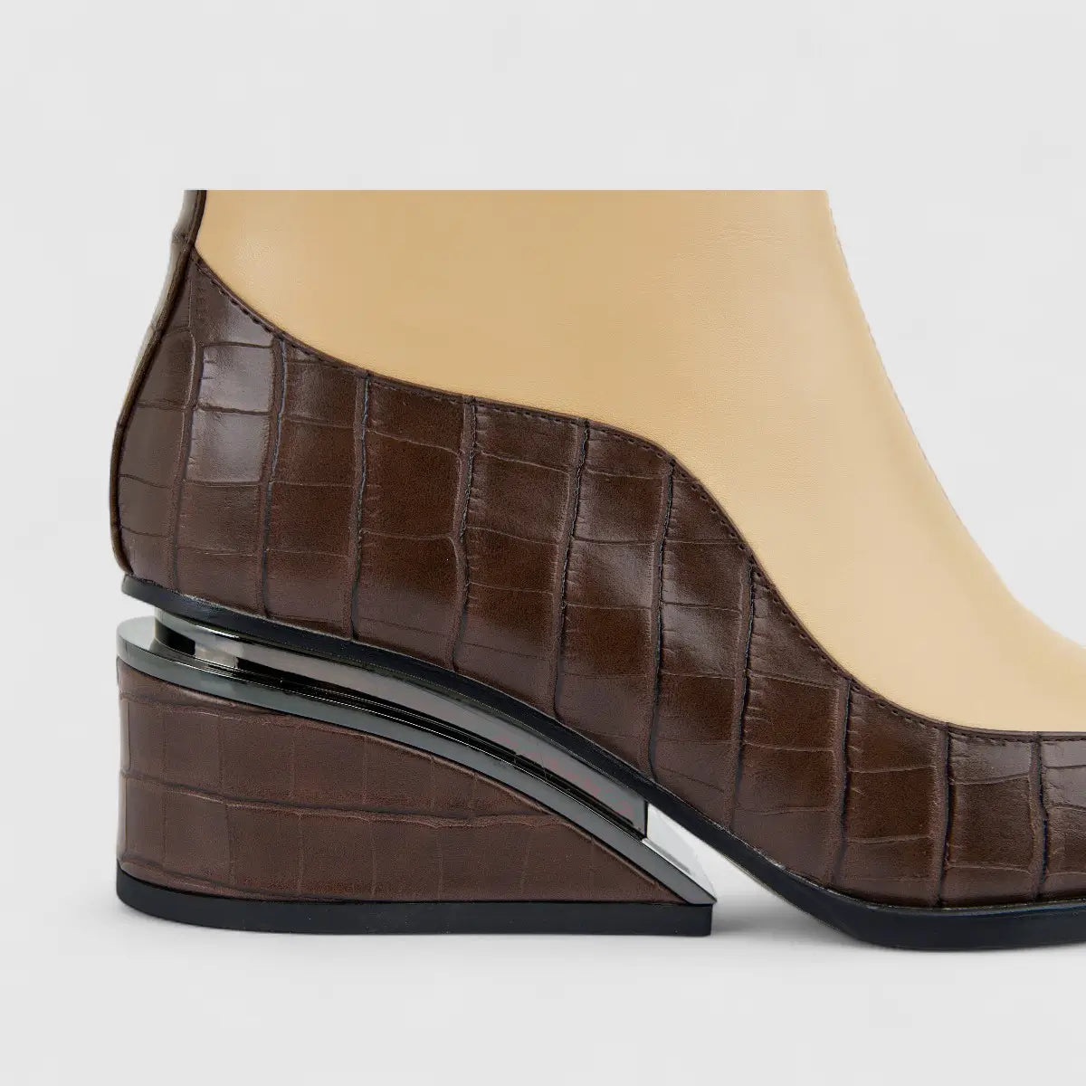 Bulbul Ladies Block Heel Ankle Boot Brown/Beige CAR26-5