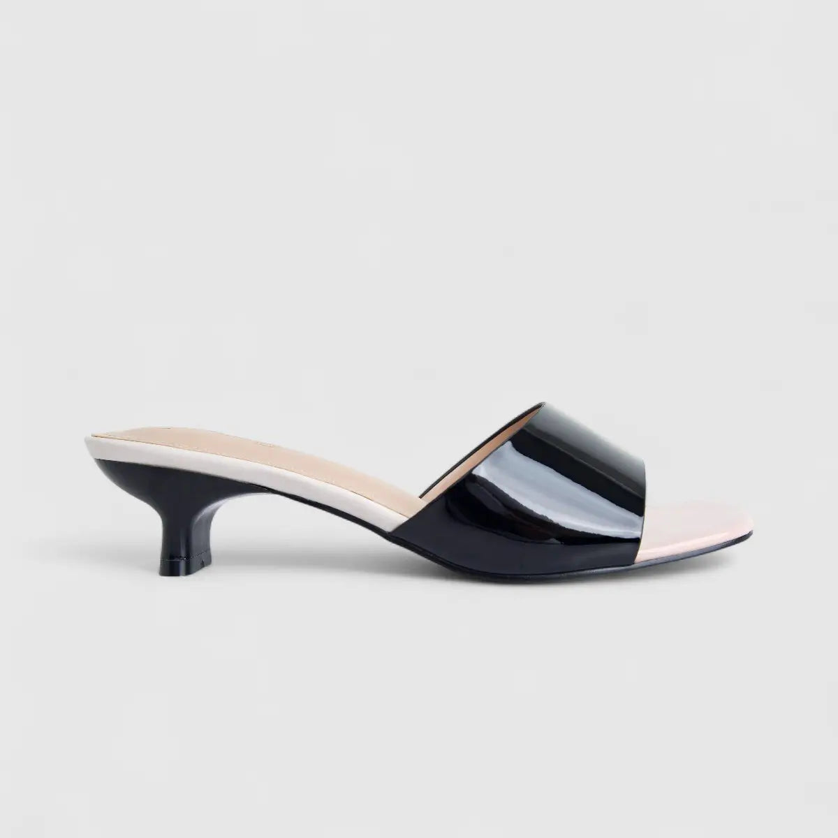 Bulbul Ladies Casual Low Heel Sandal Black Nude HAR064