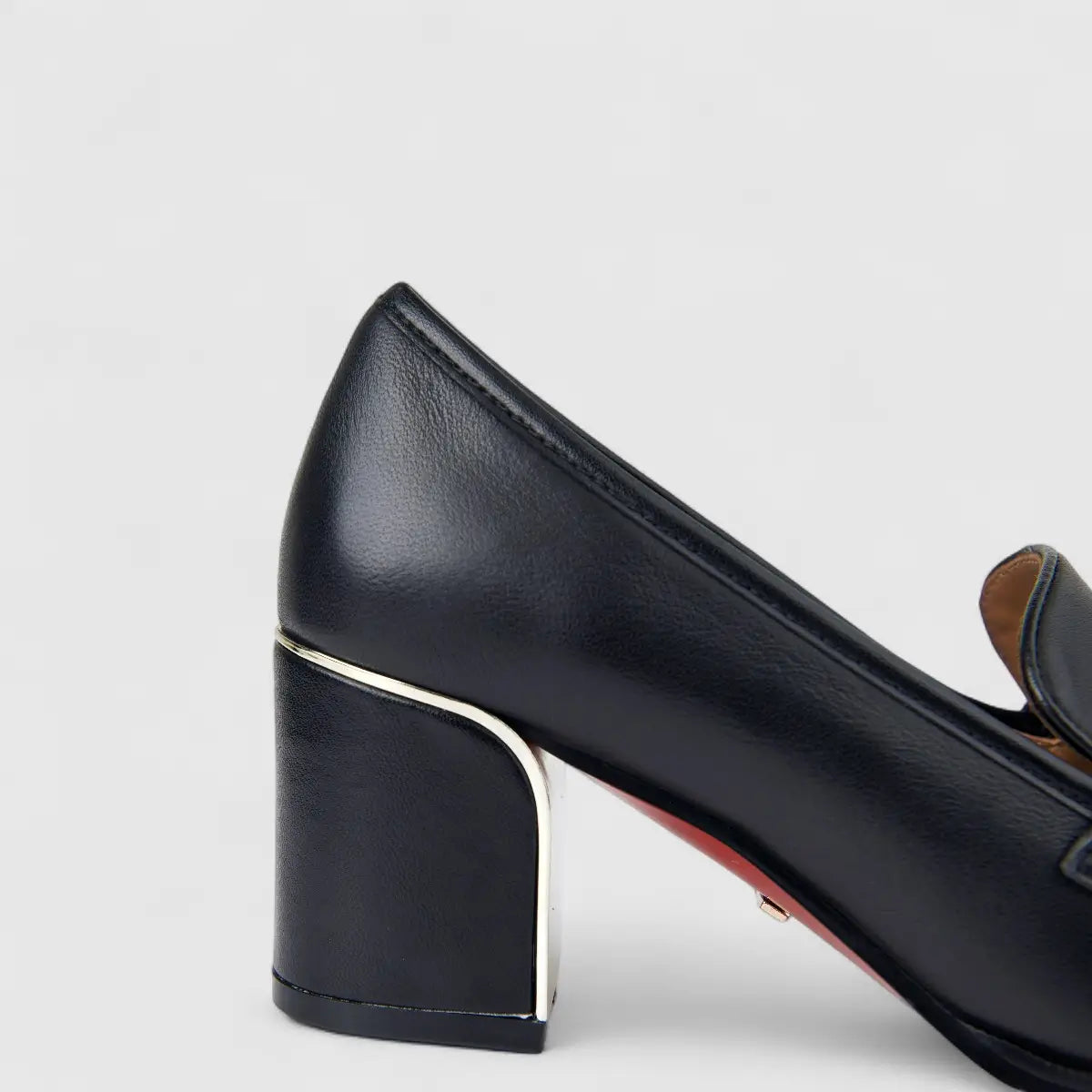 Bulbul Ladies Leather Loafer With Block Heel Black LAR26-9