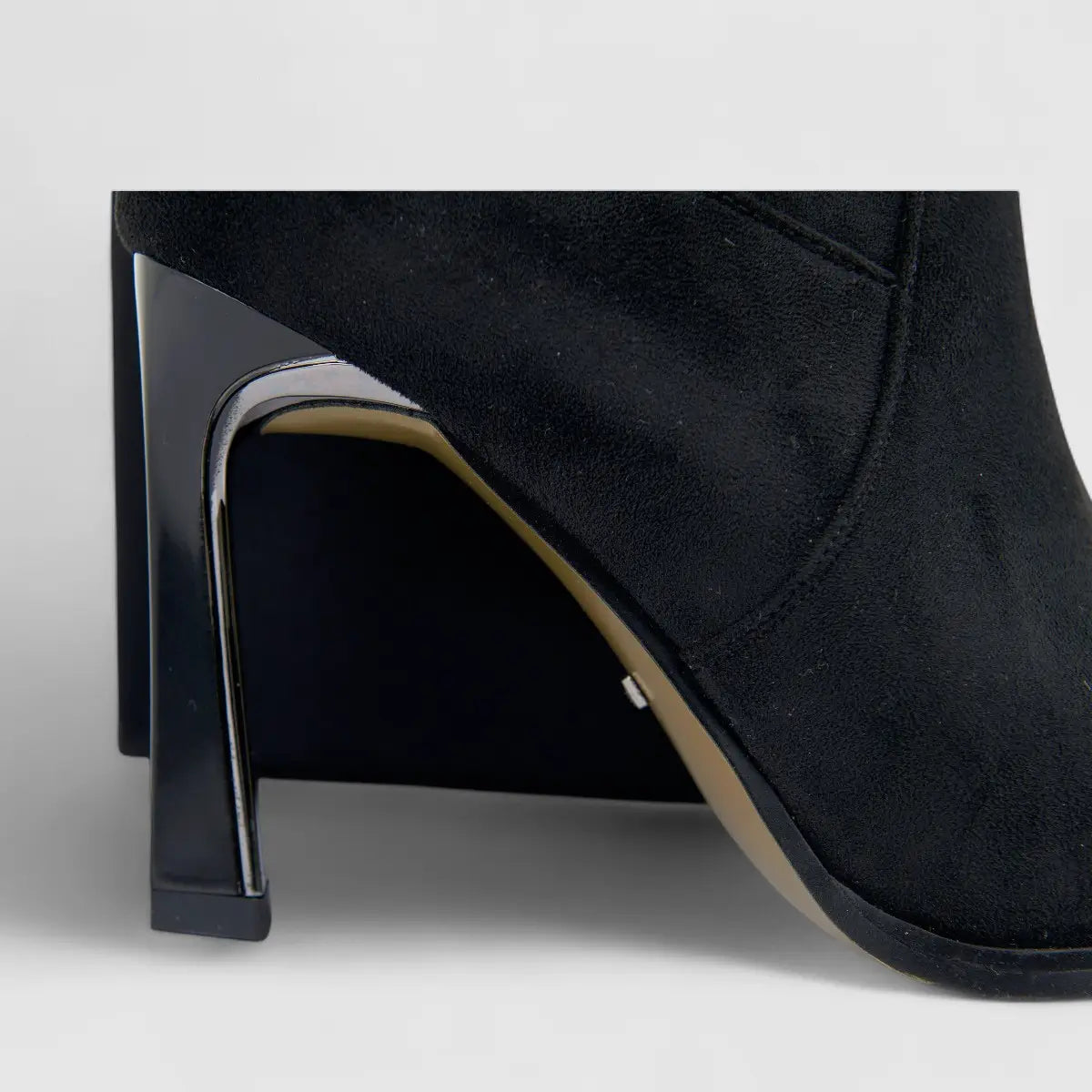 Bulbul Ladies Long Stiletto Heel Boot Black CAR26-17