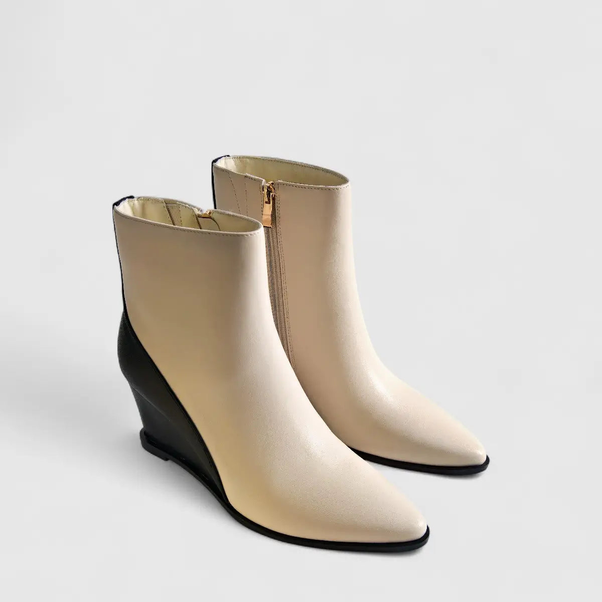 Bulbul Leather Wedge Ankle Boot Black/White LAR6013 Boots | familyshoecentre