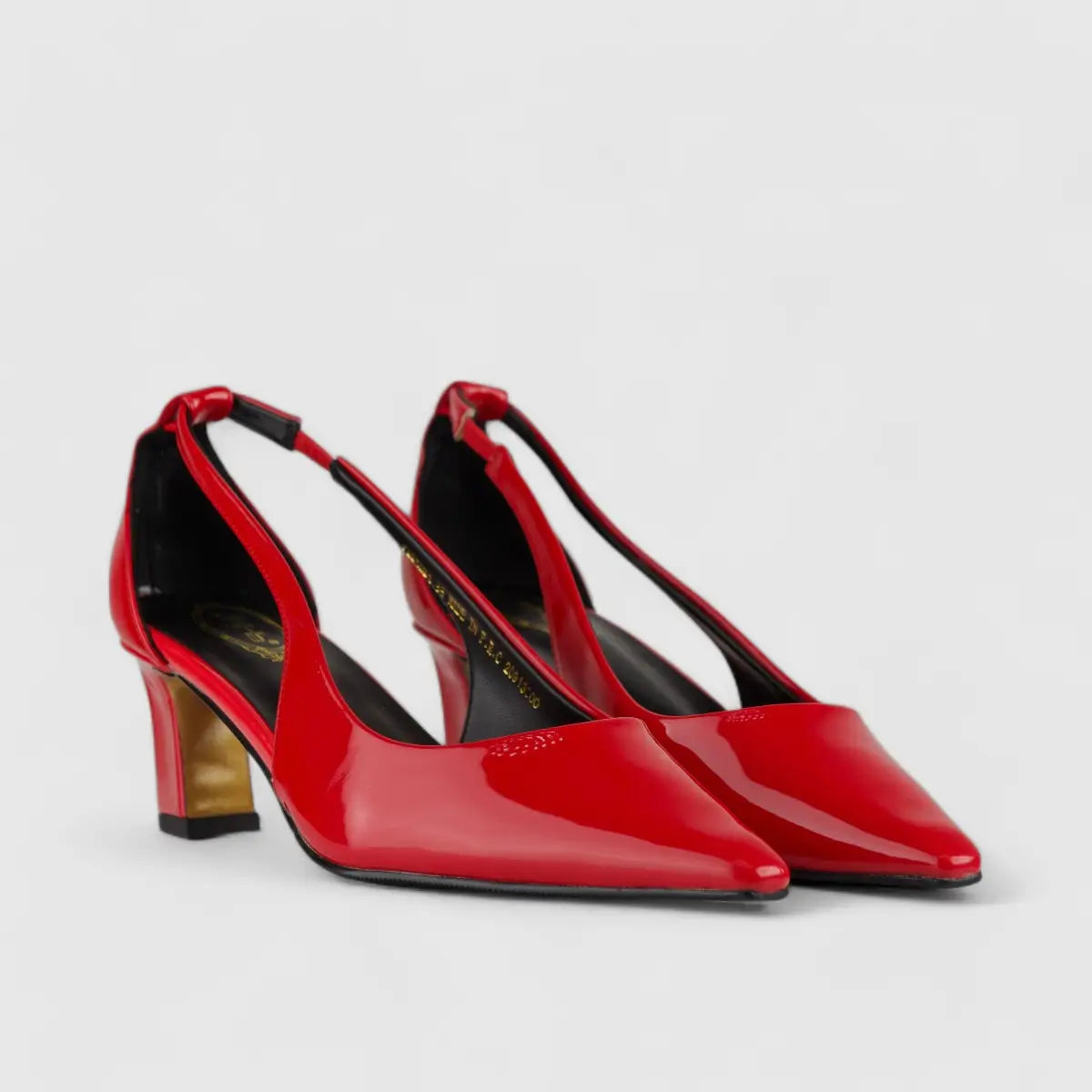 Bulbul Low Heel Court Shoe Black CAR5031 Heels | familyshoecentre