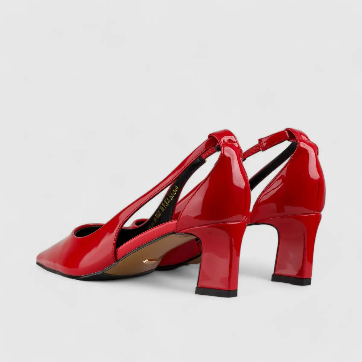 Bulbul Low Heel Court Shoe Black CAR5031 Heels | familyshoecentre