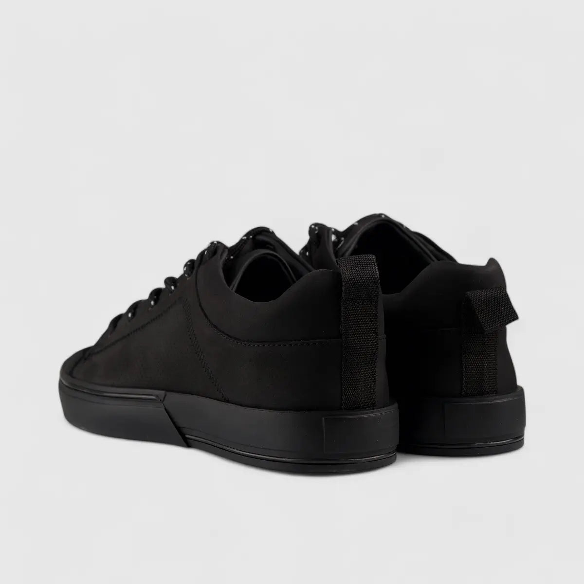 Bulletti Lace Up Sneaker Black 152-17134 Sneakers | familyshoecentre