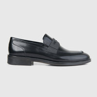 Bulletti men's leather dress slip on 52-126 in black hi shine, side view loafer with penny strap and low heel.