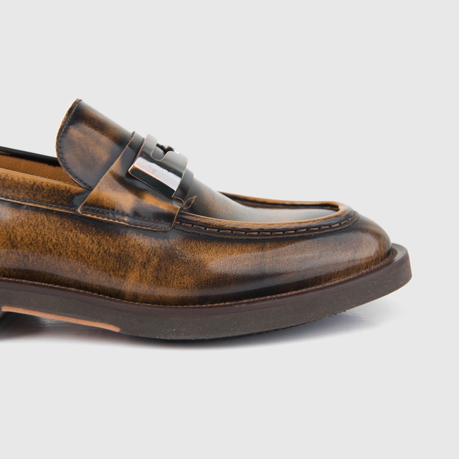 Bulletti Men's Leather Chunky Sole Slip On 96-459 Tan BC73 loafer in tan leather, side view with metal bit.