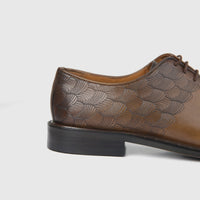 Bulletti Men's Leather Dress Lace Up 2-805 Walnut BC75 shoe, side view showing walnut leather with embossed pattern.
