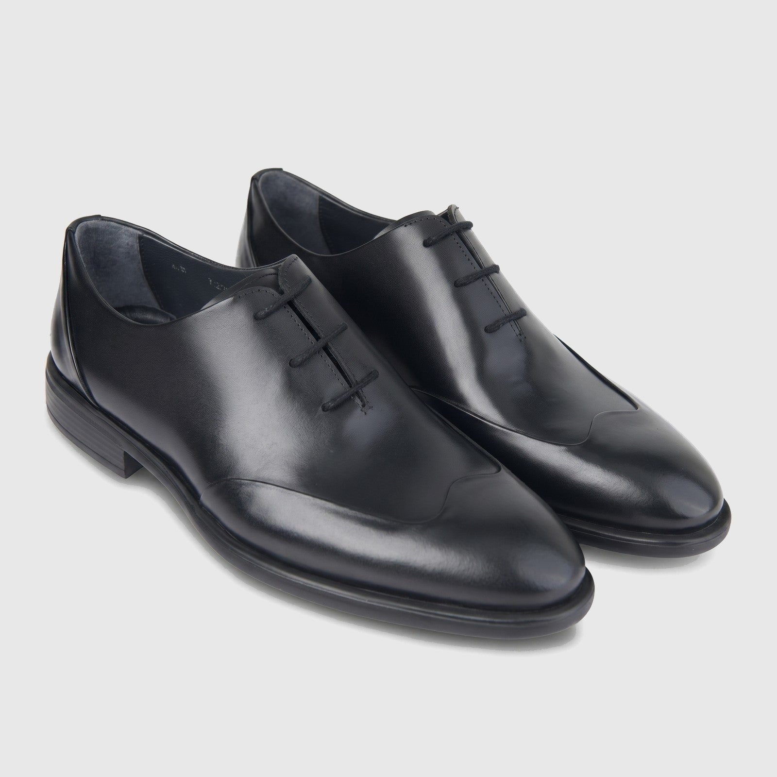 Bulletti Men's Leather Dress Lace Up 123-172 Black BC65 shoes, black leather lace-up oxfords shown in side view