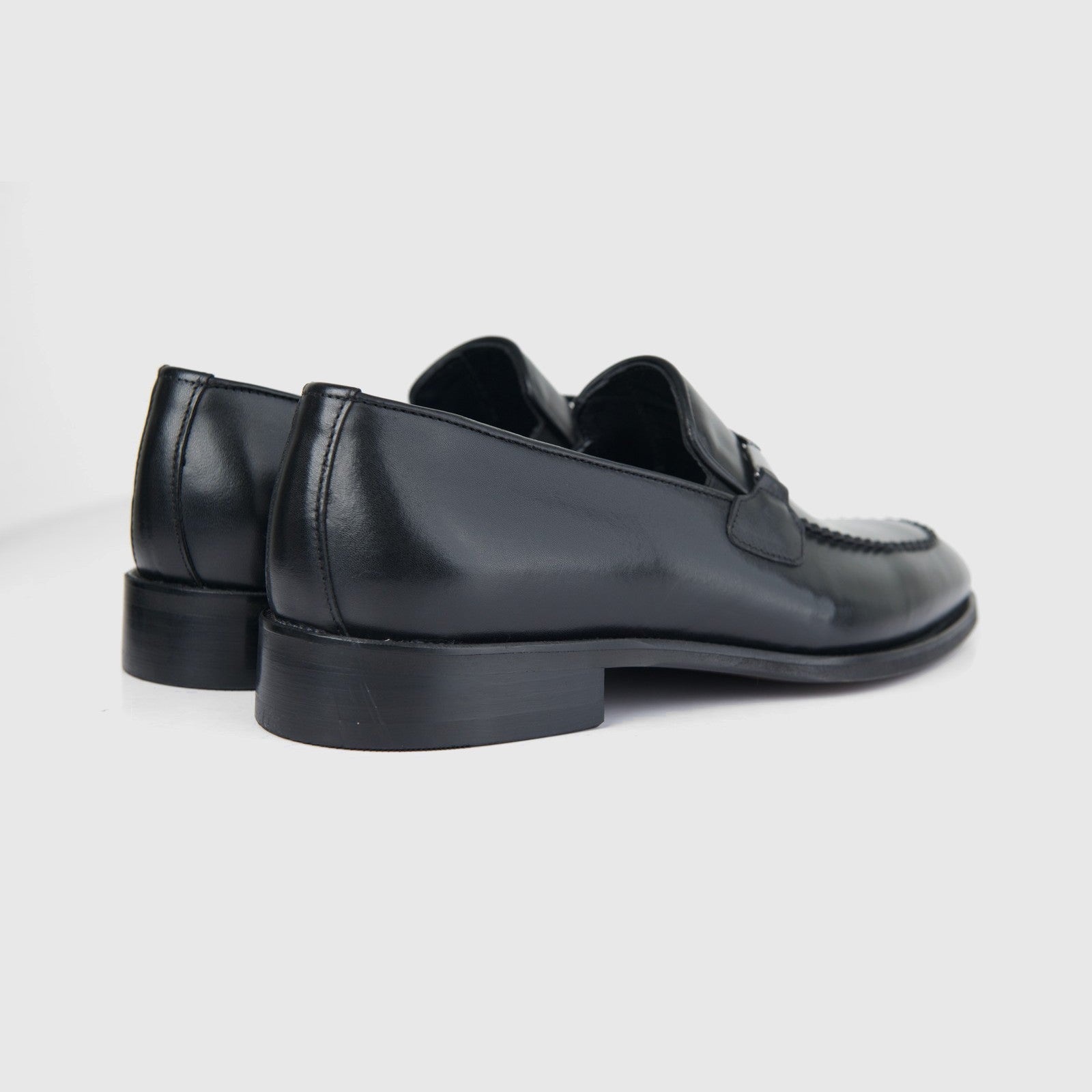 Bulletti Men's Leather Dress Slip On 5-54 Black BC68 loafers in black leather, side and rear view