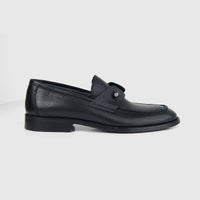 Bulletti Men's Leather Dress Slip On 140-48 Black BC70 black textured leather loafer, side view with metal detail