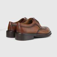 Bulletti men's leather chunky sole lace up brogue 124-25 in tan, rear side view showing brogue trim and thick sole.