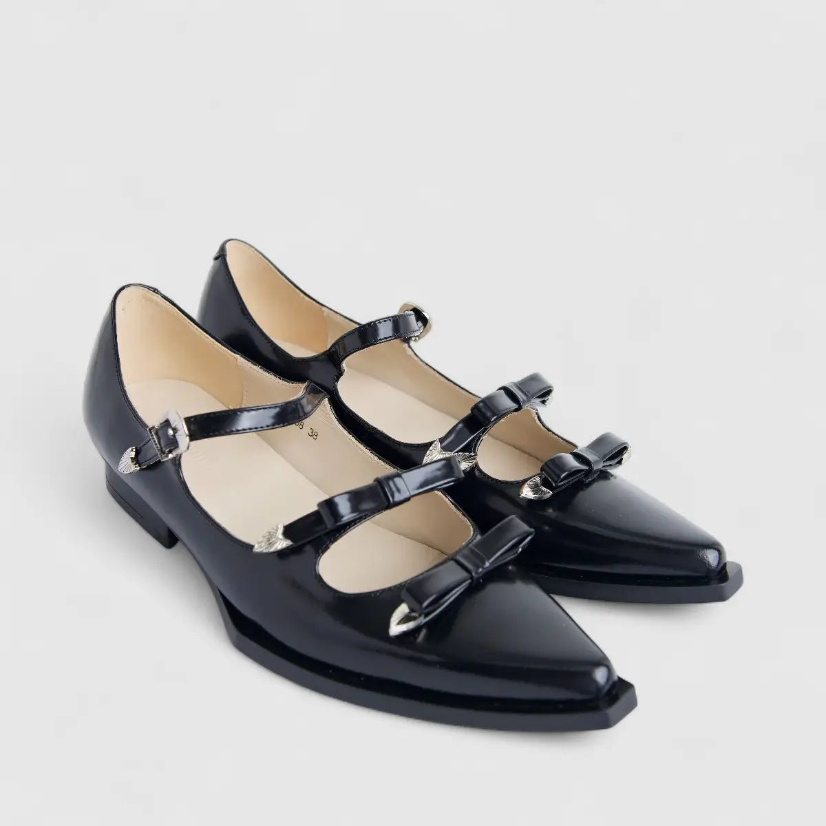 Morbido Ladies Leather Pump Black PON008