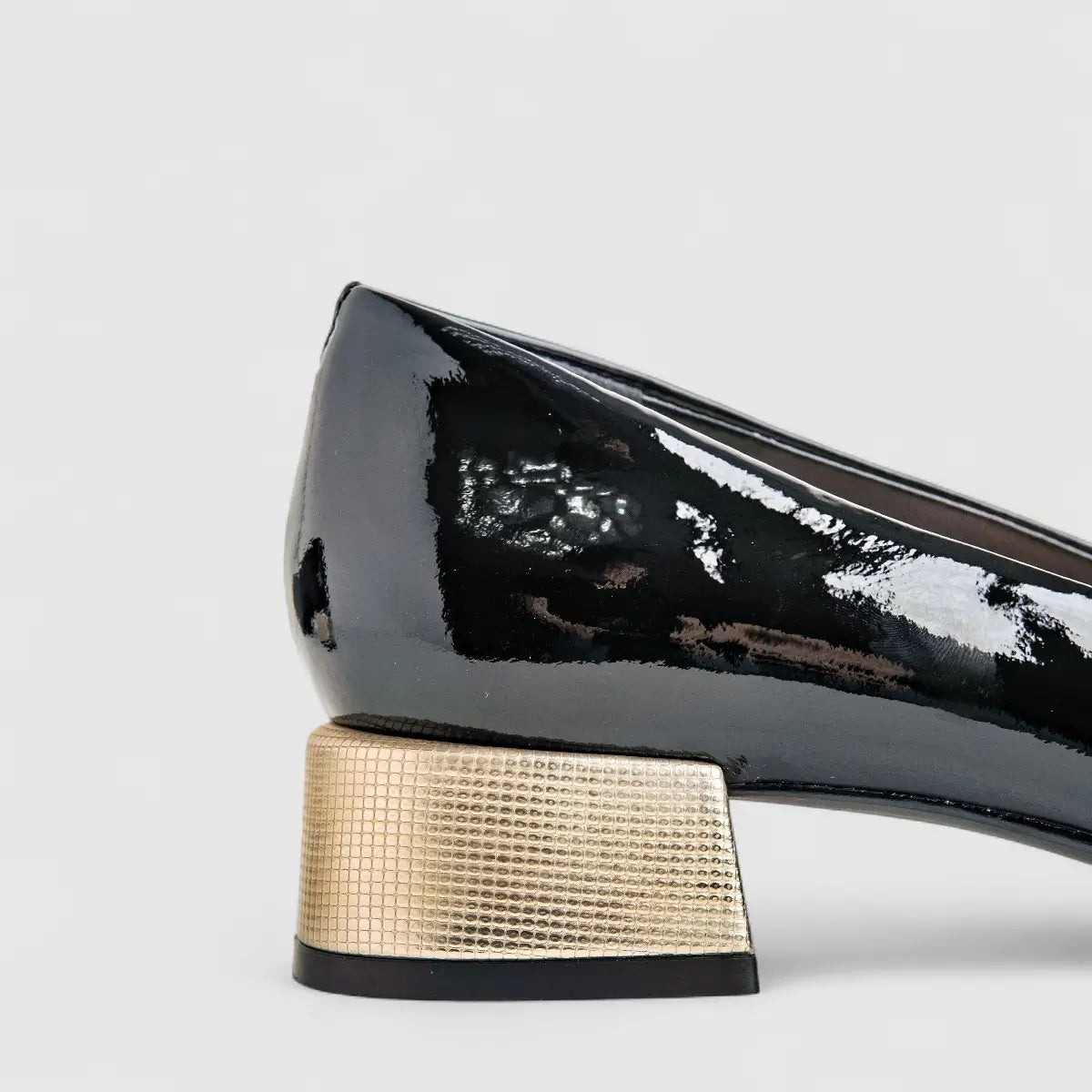 Capelli Rossi Leather Ladies Block Heel Court 11355 Black Patent CR57