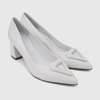 Pair of white Capelli Rossi leather ladies block heel court shoes with pointed toes and silver triangular hardware.