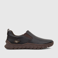 Cat Men's Flexion Slip On P726869 coffee bean brown leather shoe, side view, on a white background.