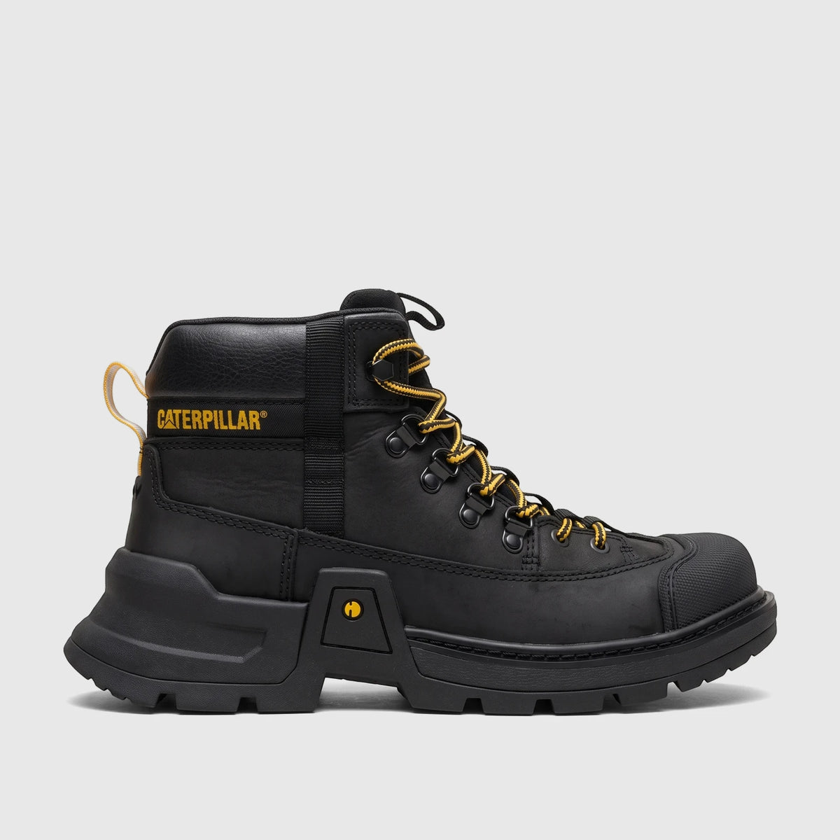 Black Caterpillar Men's Colorado Expedition Hiker P727016 boots, designed for durability and outdoor use.