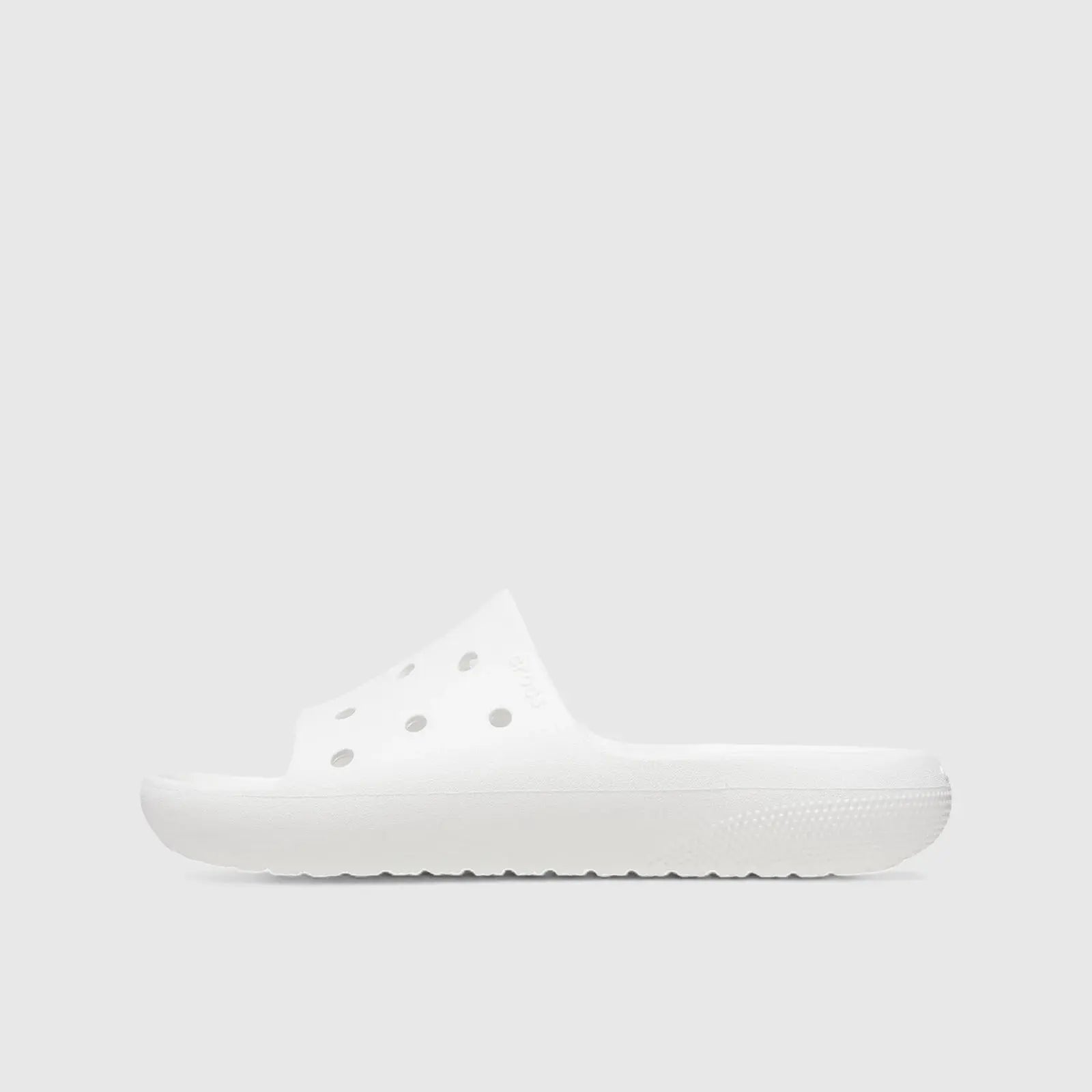 Classic Slide v2 White 209401-100 Slides | familyshoecentre
