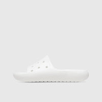 Classic Slide v2 White 209401-100 Slides | familyshoecentre