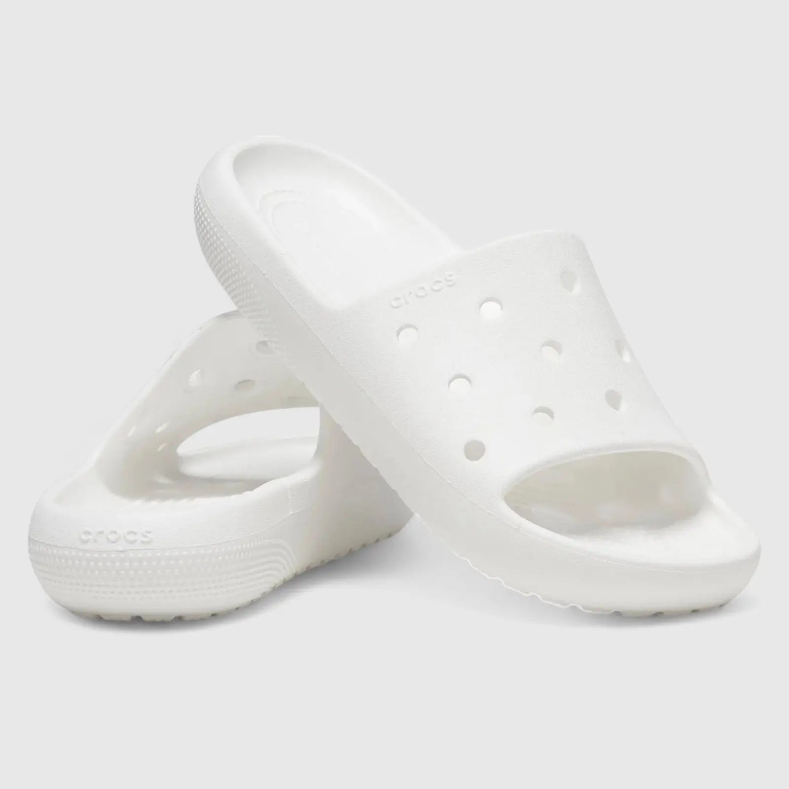 Classic Slide v2 White 209401-100 Slides | familyshoecentre