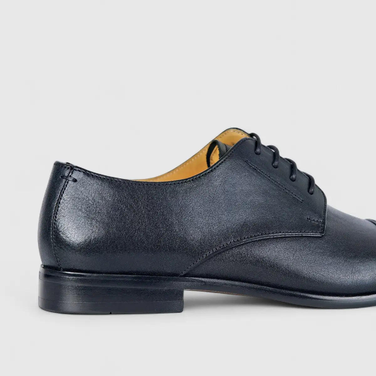 Florsheim Men's Derby Toe Cap Centurion Cap 121562/001 Black FL18 Oxfords | familyshoecentre