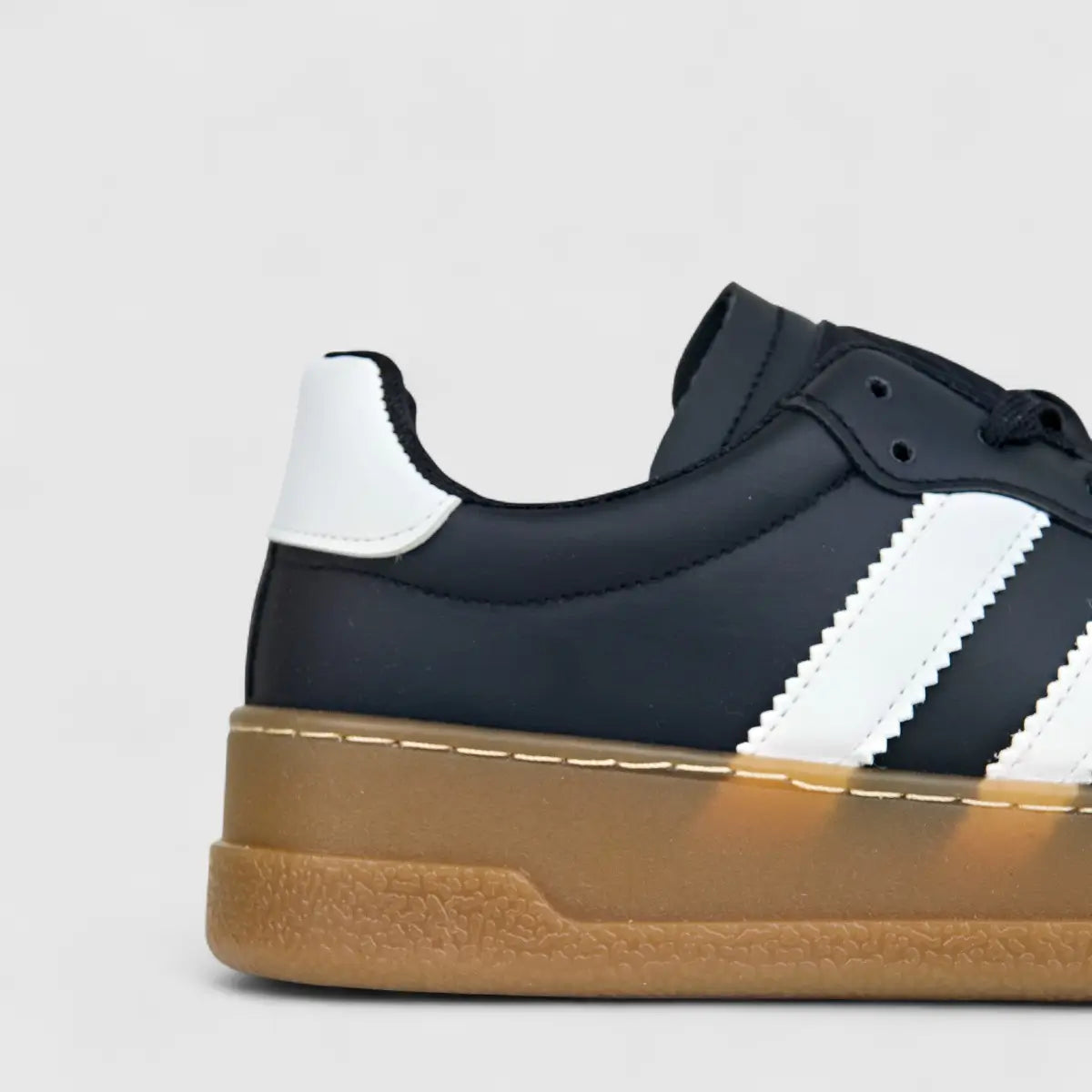 Klevas Ladies Sneaker K6950L Dixie Black/White KL6