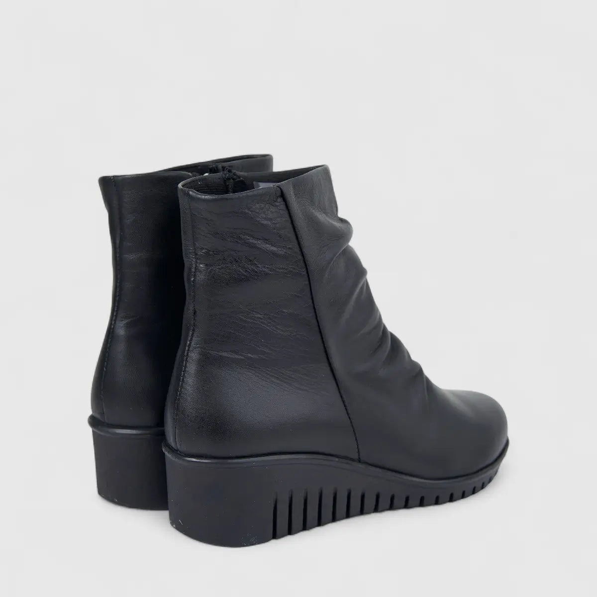 Dimato Ladies Leather Comfort Ankle Boot With Wedge 015.2001 Black DM84