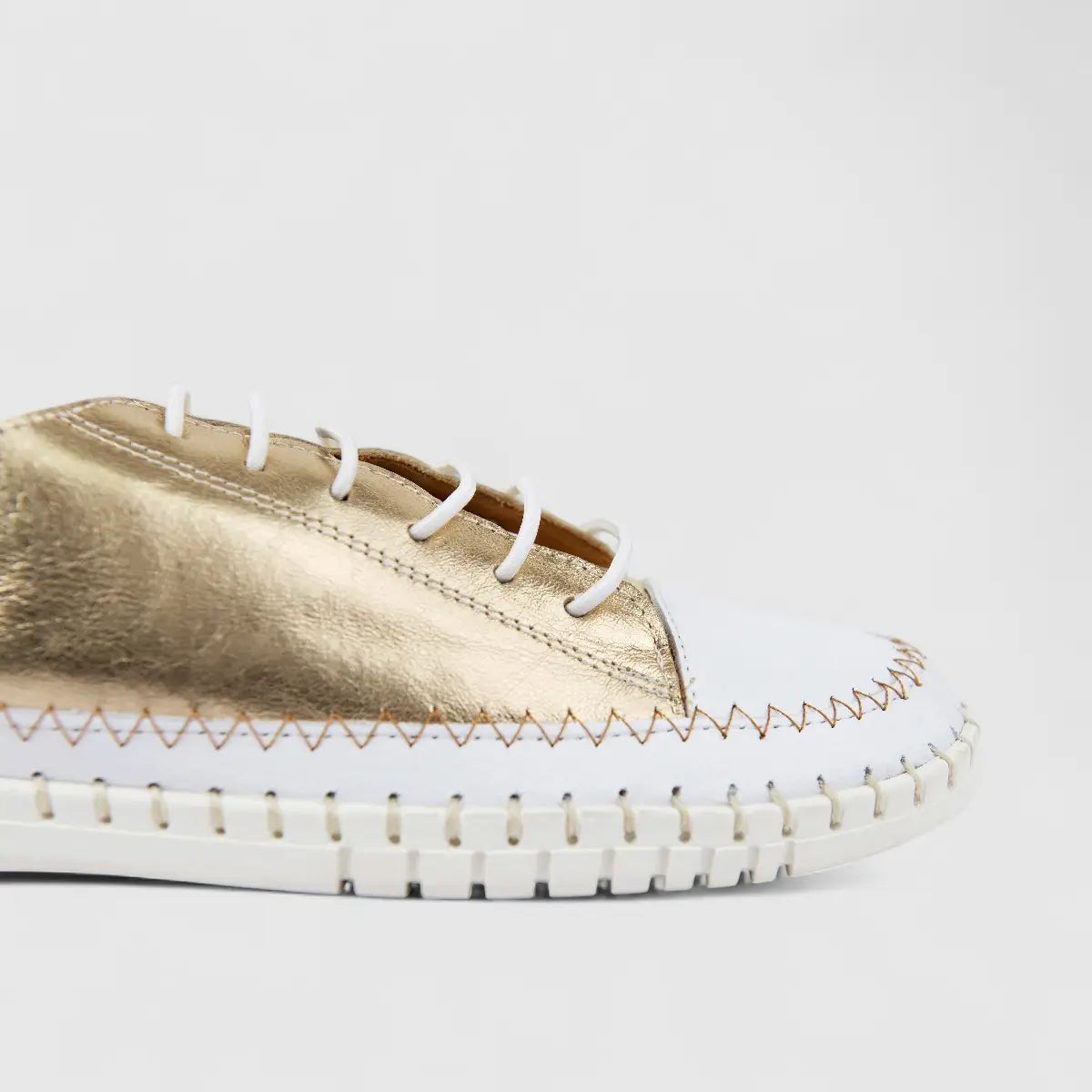 Dimato Ladies Leather Comfort Sneaker 132.311 Gold/White DS242