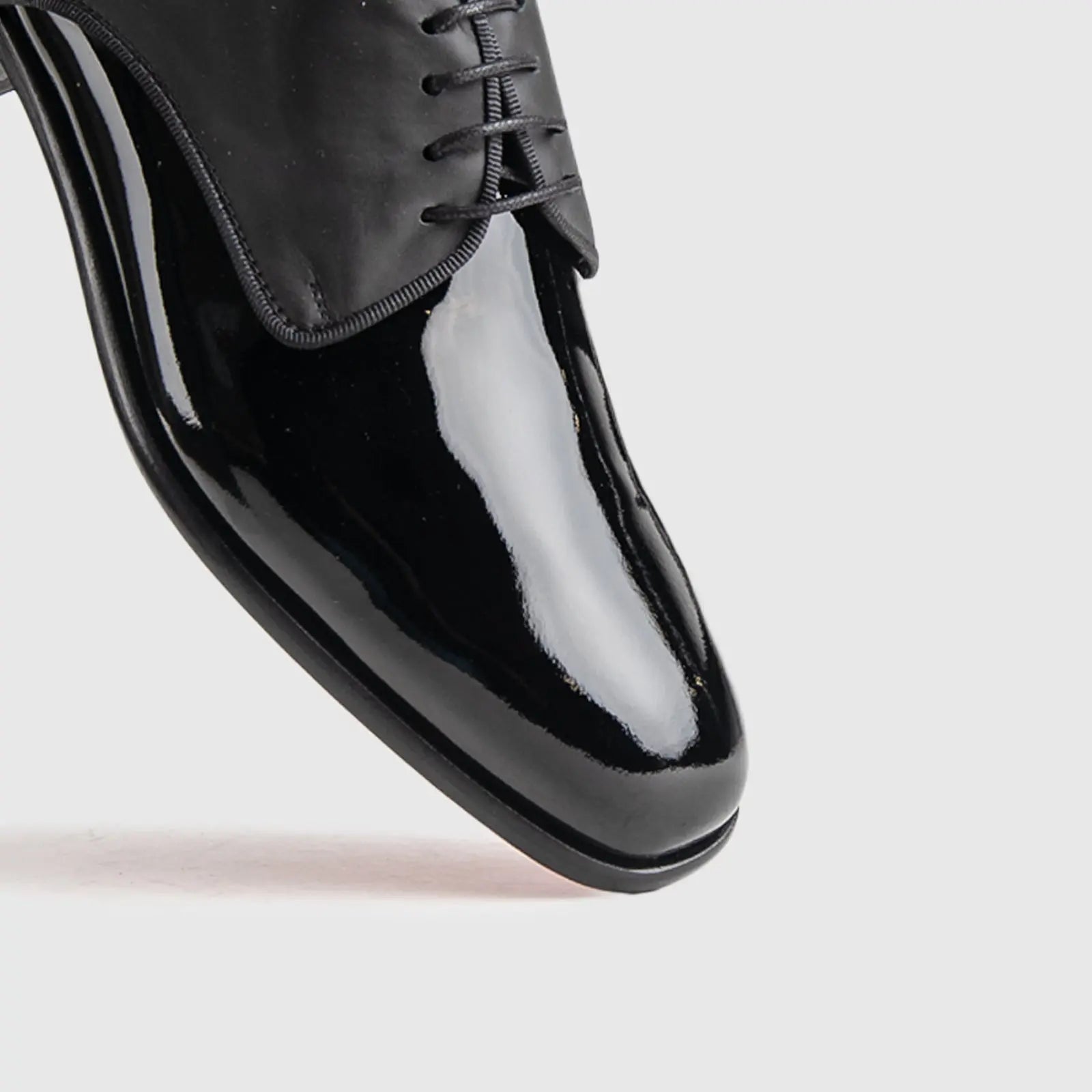 Dress Oxfords 6172 Black Patent Oxfords | familyshoecentre
