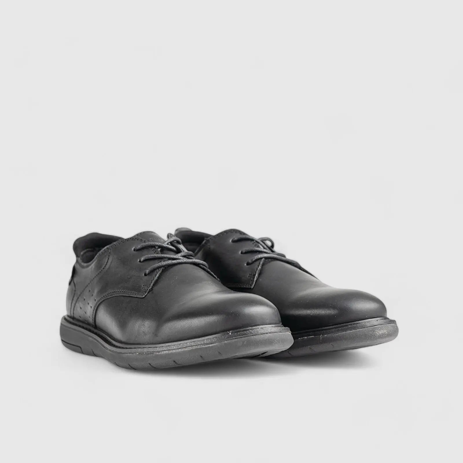 Dylan Casual Oxfords Black Waxy Oxfords | familyshoecentre