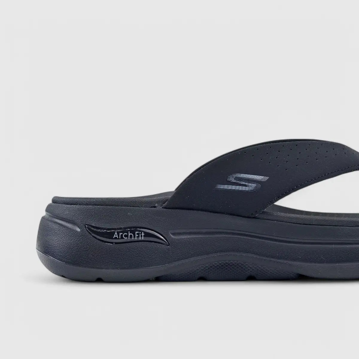 Skechers Mens Go Walk Arch Fit Sandal Black 229063