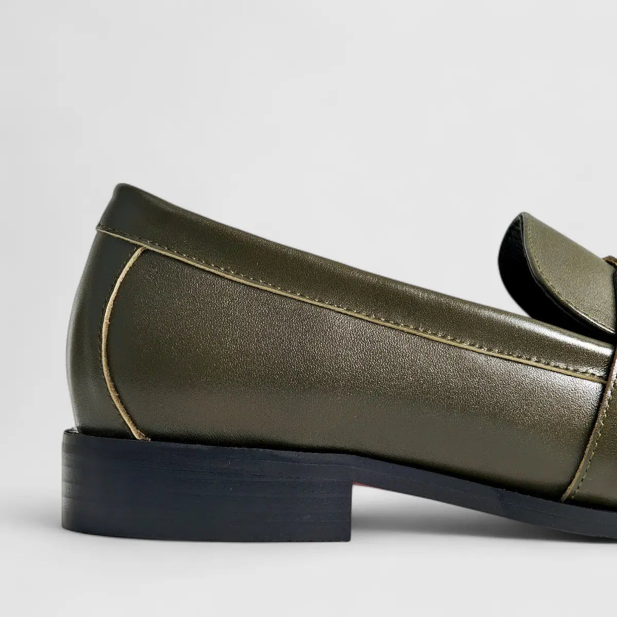 Bulbul Leather Loafers Black LAR6018