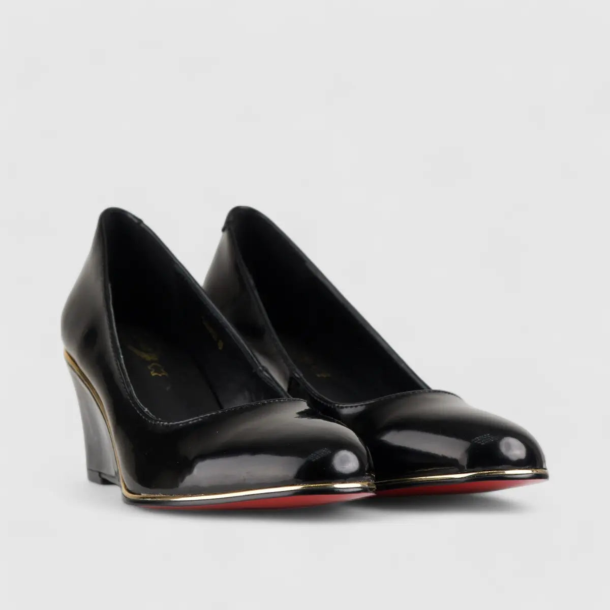 Bulbul Leather Wedge Black LAR6003 Wedges | familyshoecentre