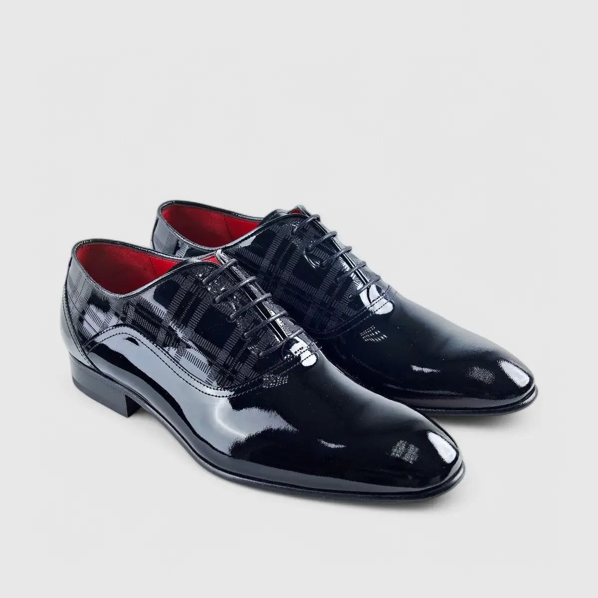 Enrico Cavalli Dress Lace Up 3982-06 Black Patent Oxfords | familyshoecentre