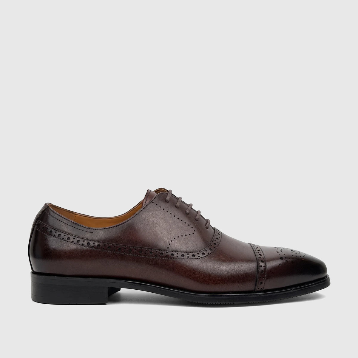 Fabino Men's M3220206 Coffee FB32 dress leather lace-up Oxford shoe with brogue detailing, shown in a side profile.