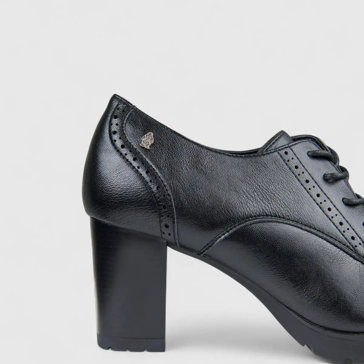 Hush Puppies Soft Style Romea Lace Up Block Heel Shoe SSL01626