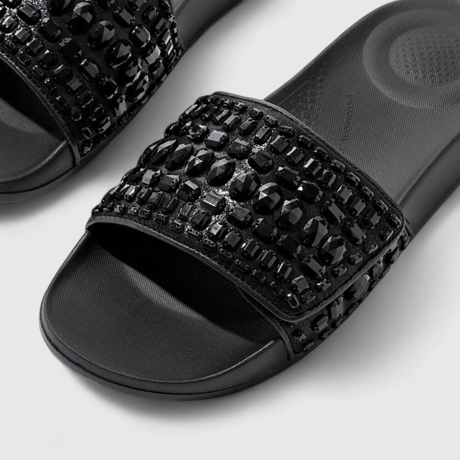 Fit Flop Ladies Comfort Slide I Qushion Multi Crystal JB1-090 Black FP102