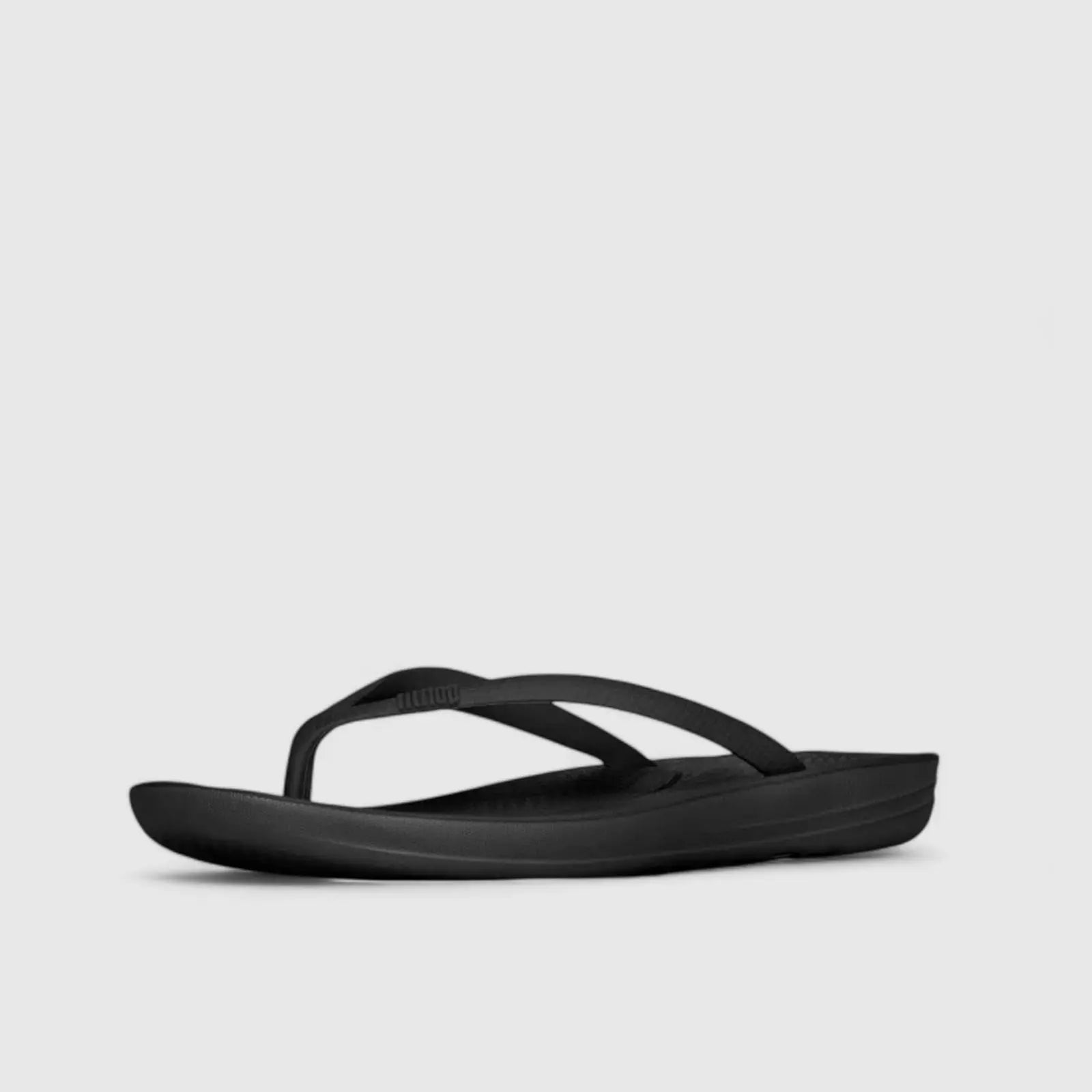 Fit Flops I Qushion Black E54-090 Sandals | familyshoecentre