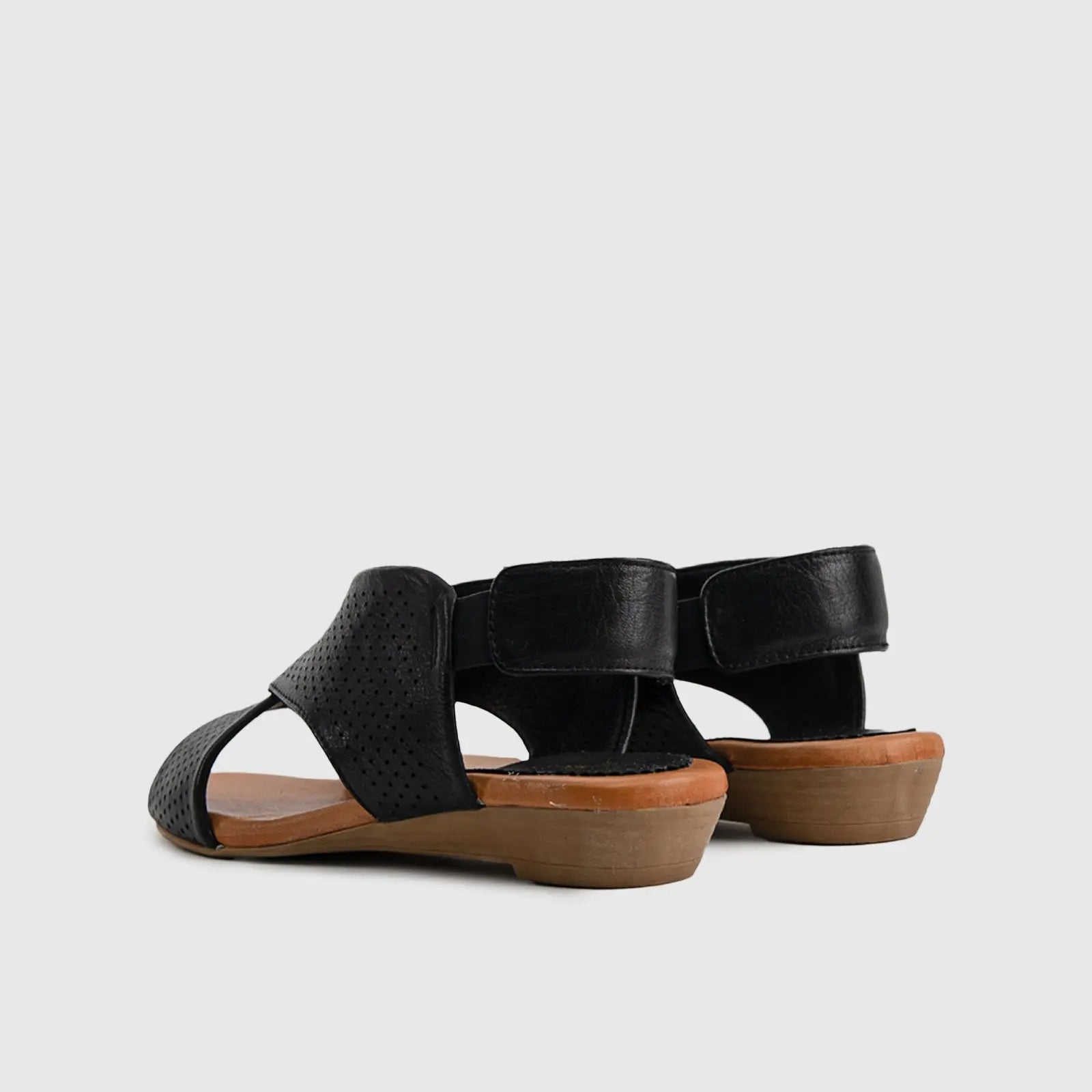 Flat Sandal 9011YZ Sandals | familyshoecentre
