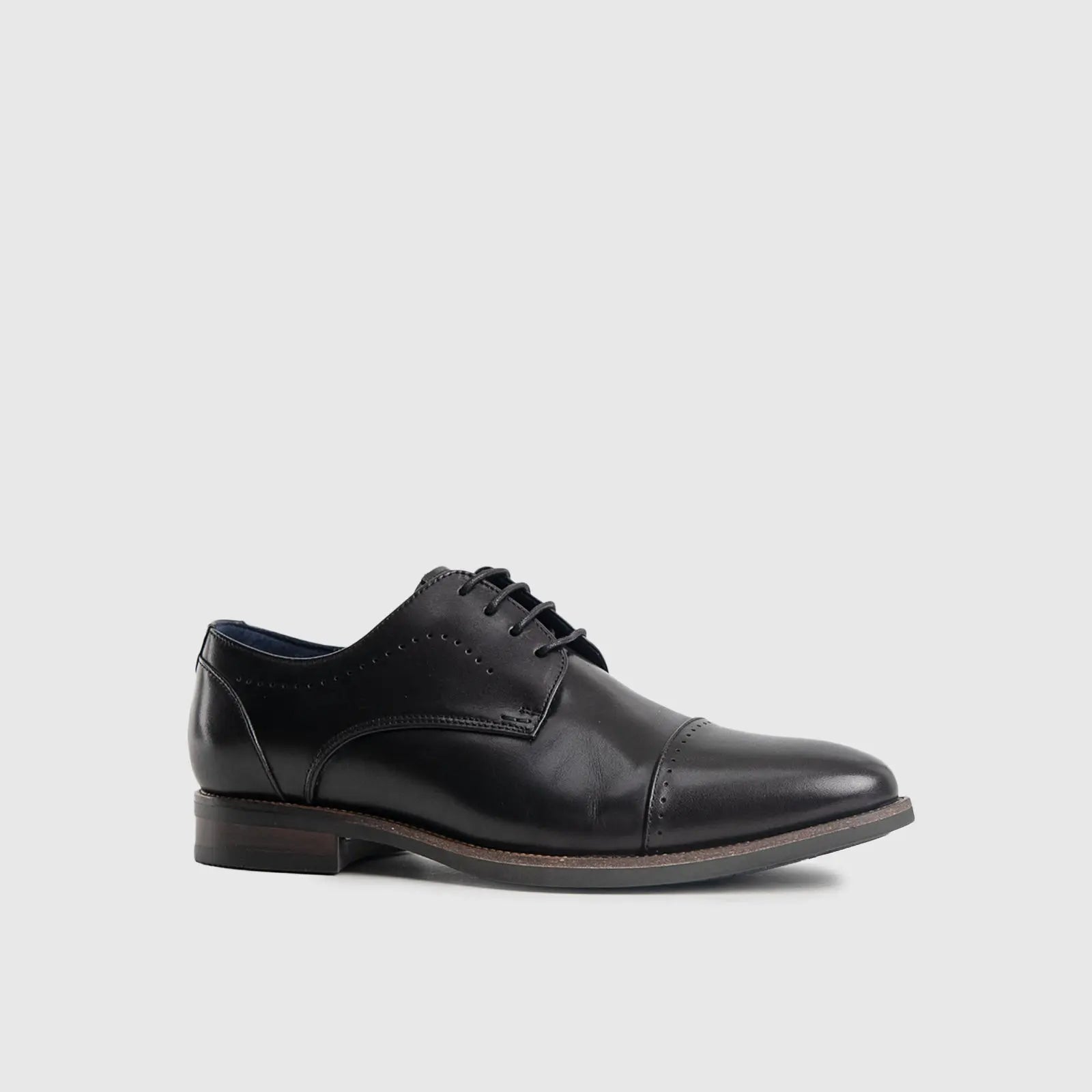 FLORSHIEM CIRRIUS BLACK Gents Shoes | familyshoecentre