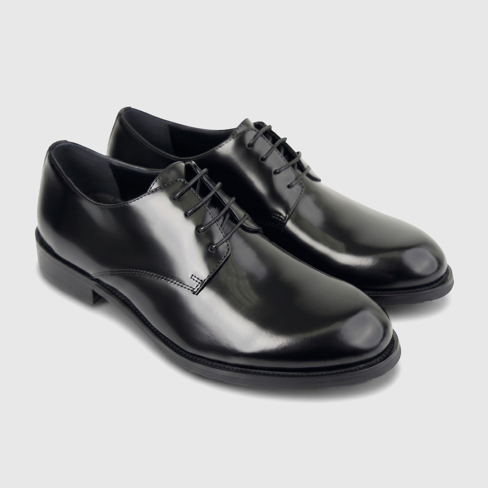 Black Formale men's leather chunky sole lace-up dress shoes, angled view, perfect for formal occasions.