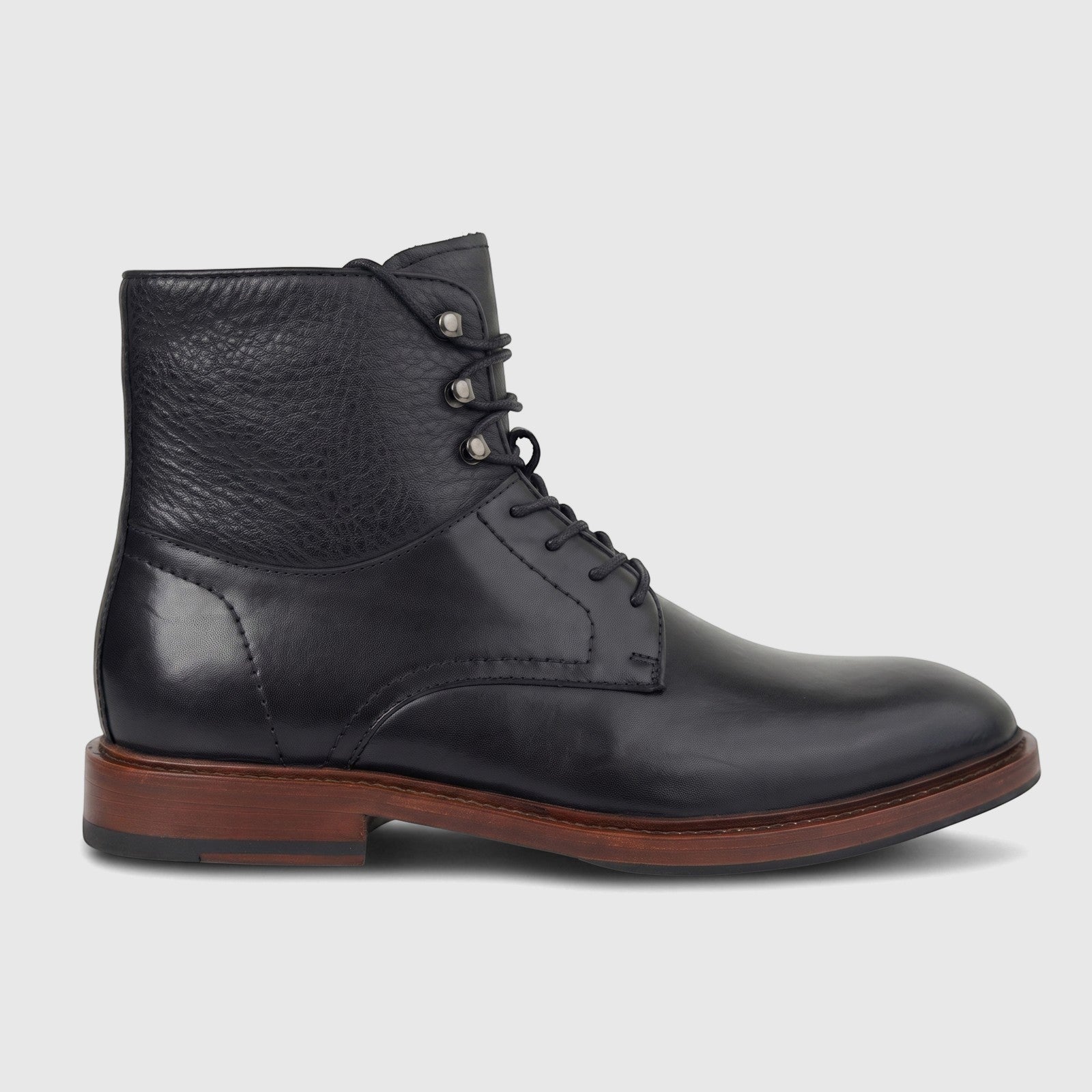 Formales Men's black leather lace-up boot, FD265008, featuring smooth and pebbled textures with a brown stacked heel.