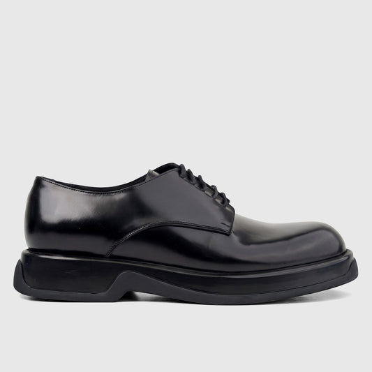 Formales men's black hi-shine patent leather chunky sole lace-up dress shoe in a profile view.