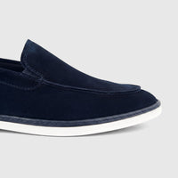Close-up of a Formales Men's Leather Loafer FT268013 Navy FK68, showcasing its dark blue suede material and white sole.