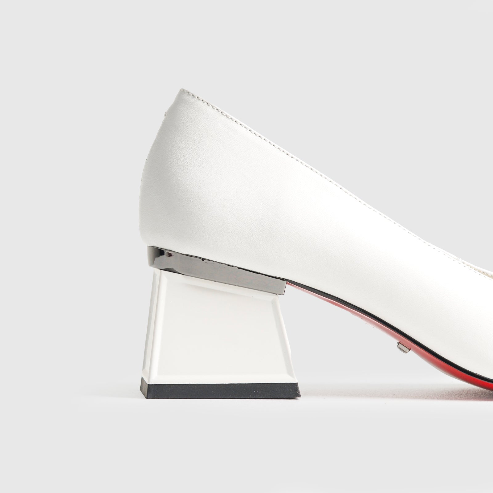 Bulbul Leather Block Heel Shoe White LAR6032 Heels | familyshoecentre