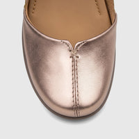Close-up front view of a Hotter Ladies Comfort Pump Lake Rosegold HT115 shoe, featuring metallic rose gold finish and
