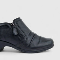 Hotter Ladies Comfort Sutton Heeled Shoe With Zip Black HT98