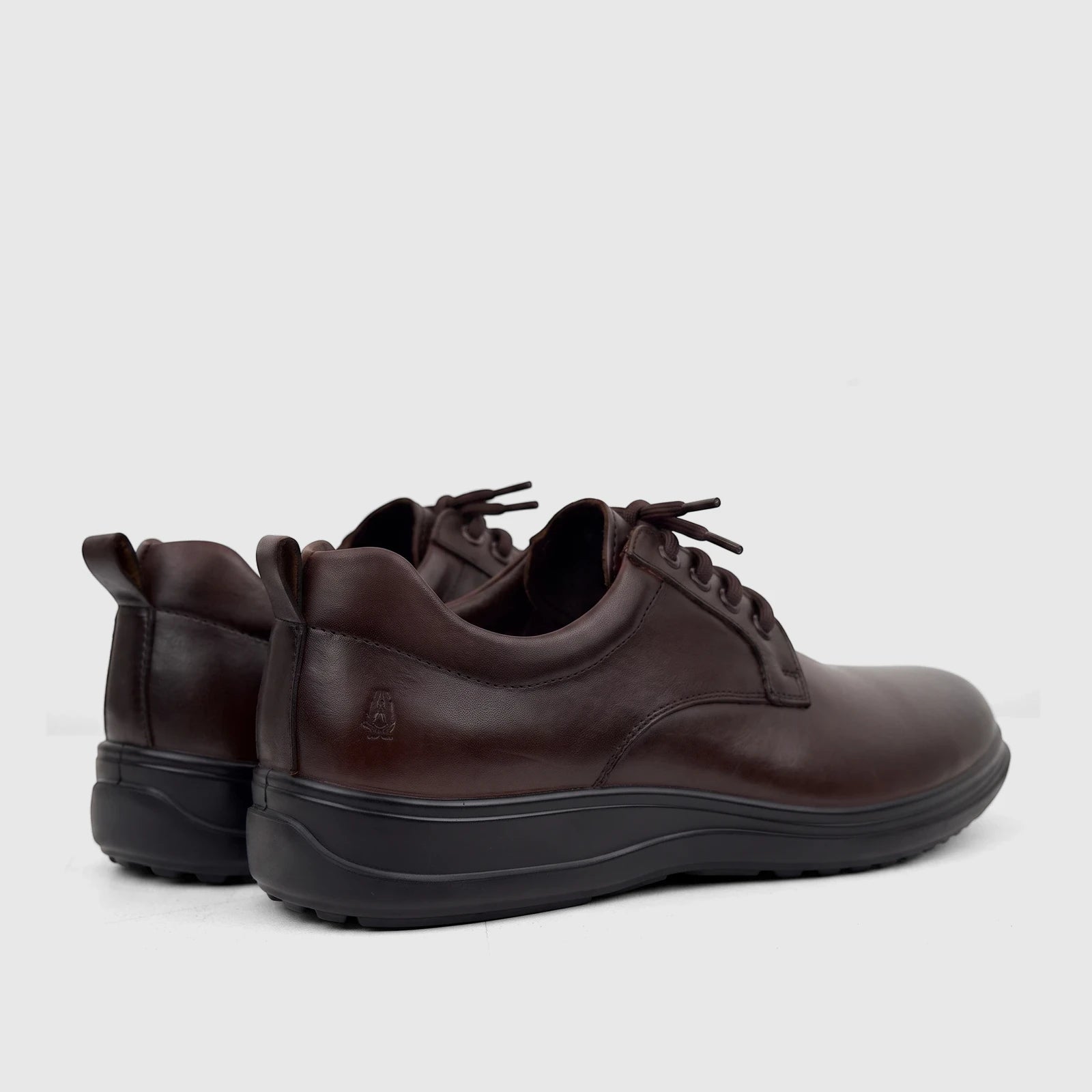 Pair of men's HP Comfort Lace Up Stefan HPM01026 shoes in rich chocolate brown leather with black soles, viewed from the