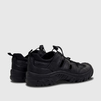 A pair of black HP Men's Comfort Elio sandals, designed for outdoor use with a rugged sole and durable upper, seen from a
